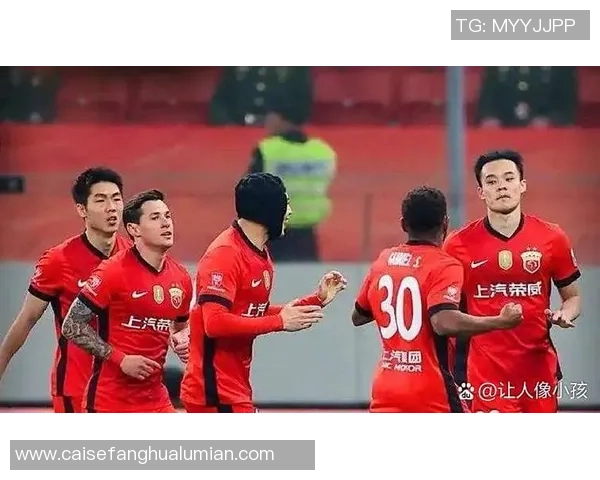 足球明星效力的俱乐部揭秘及其对职业生涯的影响分析